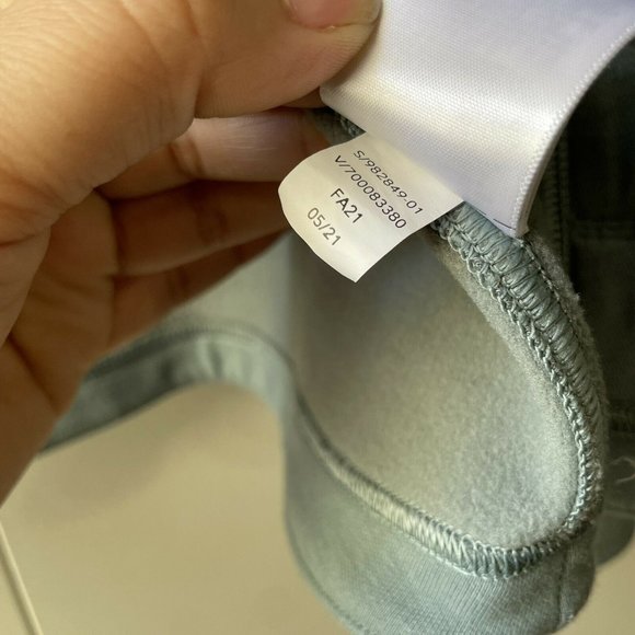 ATHLETA Moto Jacket Sz Medium Minimalistic Grey #982849 FALL 2021 Women’s - Picture 9 of 12